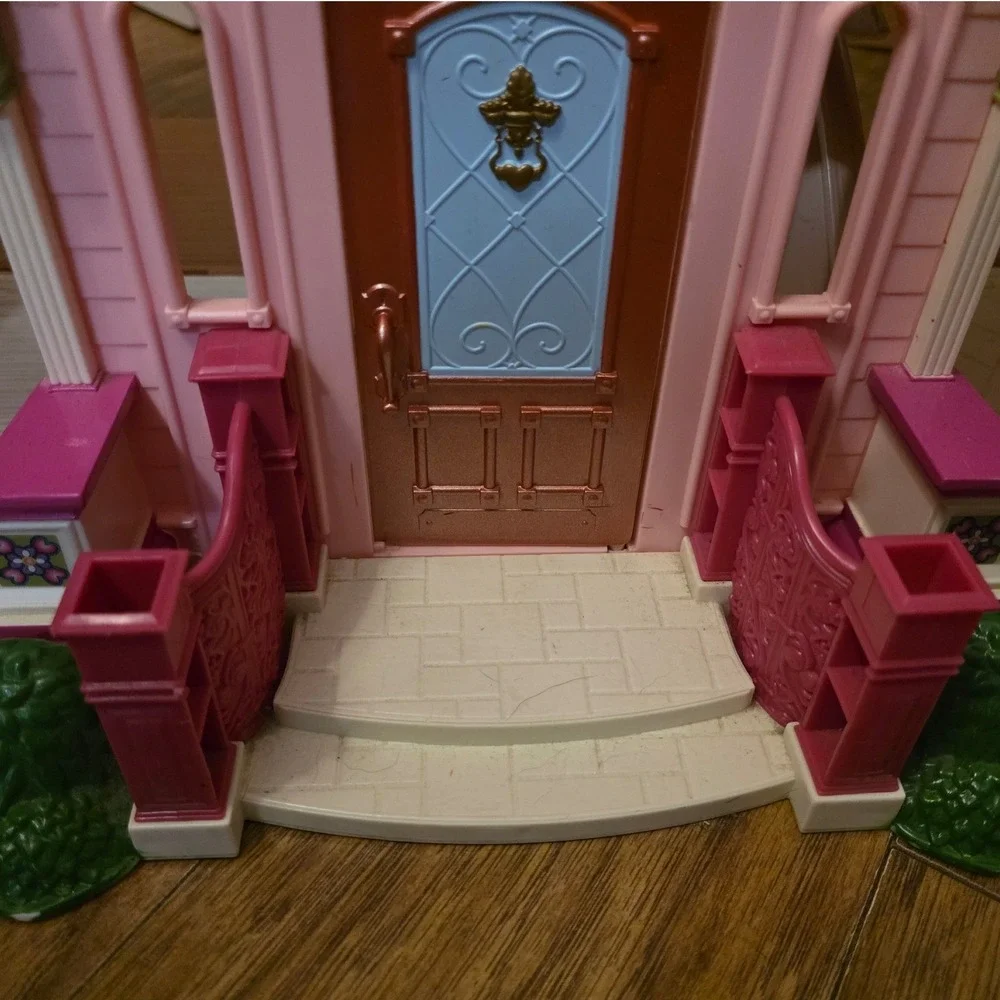 Fisher Price Loving Family Grand Mansion Huge! Pink Needs Cleaning